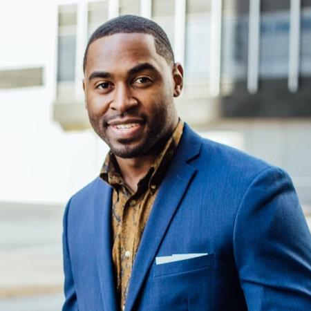 کلودیا موناهان